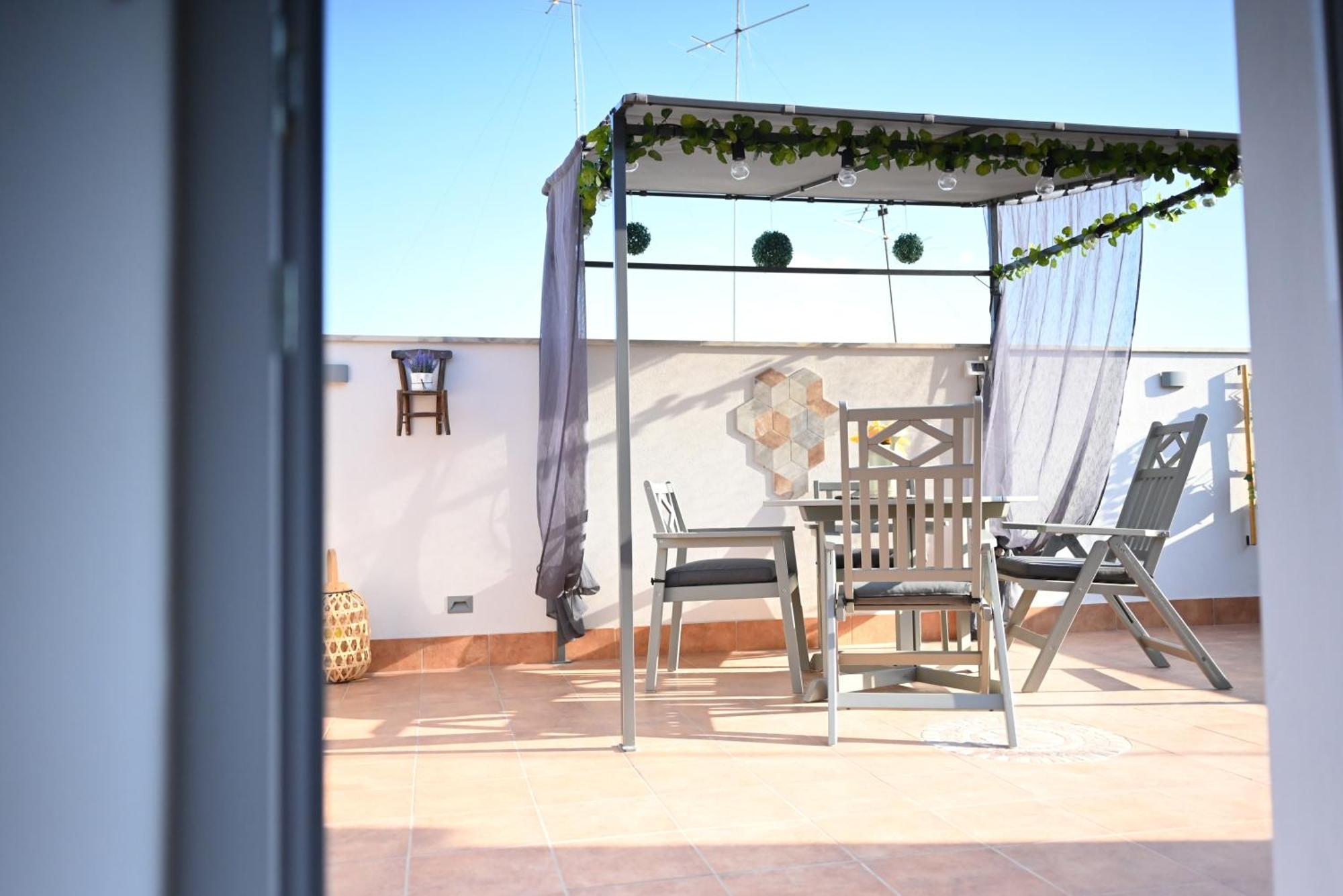 Faliero Apartment *